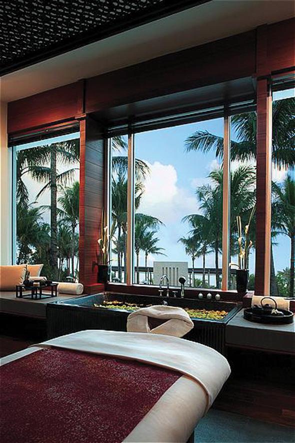 Treatment room at the Setai