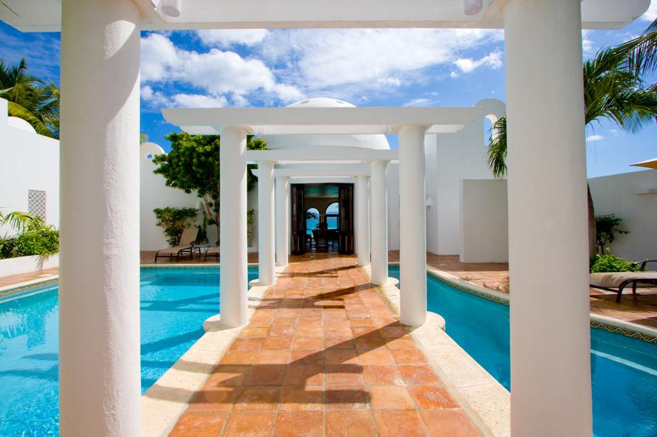 Luxury Pool Villa
