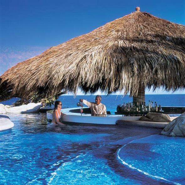 Drinks in the pool