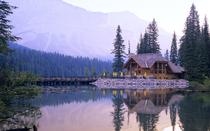 Emerald Lake Lodge