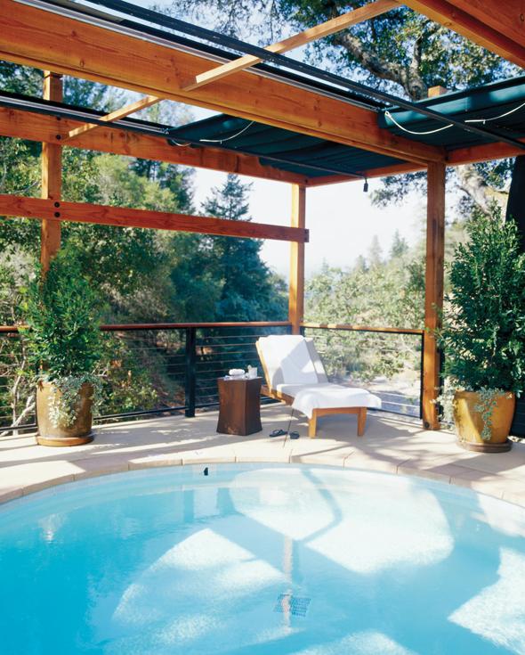 Hot tub