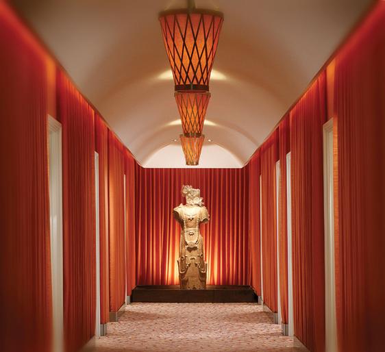 Spa corridor