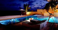 Huvafen Fushi MaldivesLagoon Bungalow